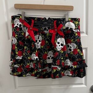Jawbreaker Mini Skirt Skulls Black Red Roses Size‎ XL
